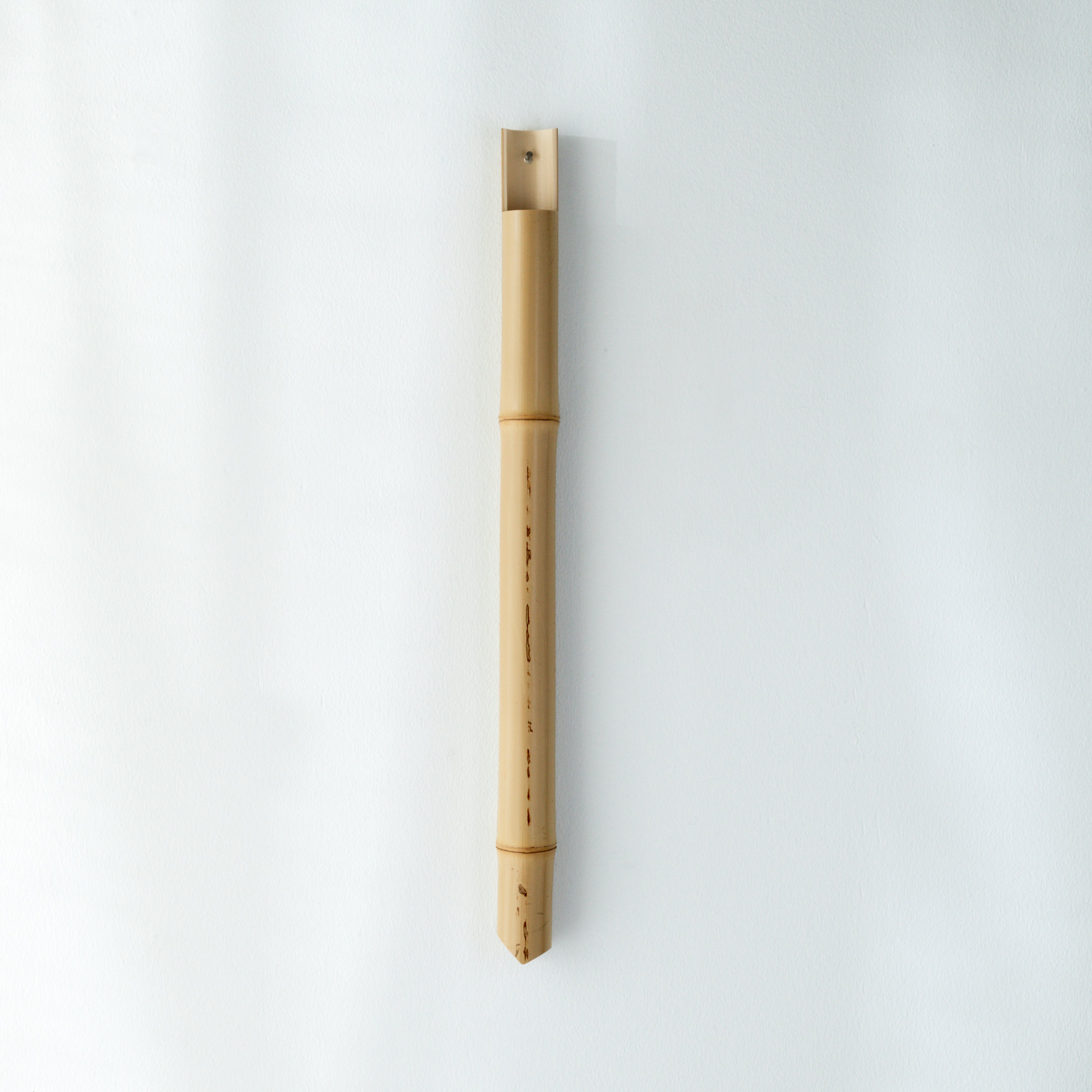 白竹掛花入 – MIN GALLERY