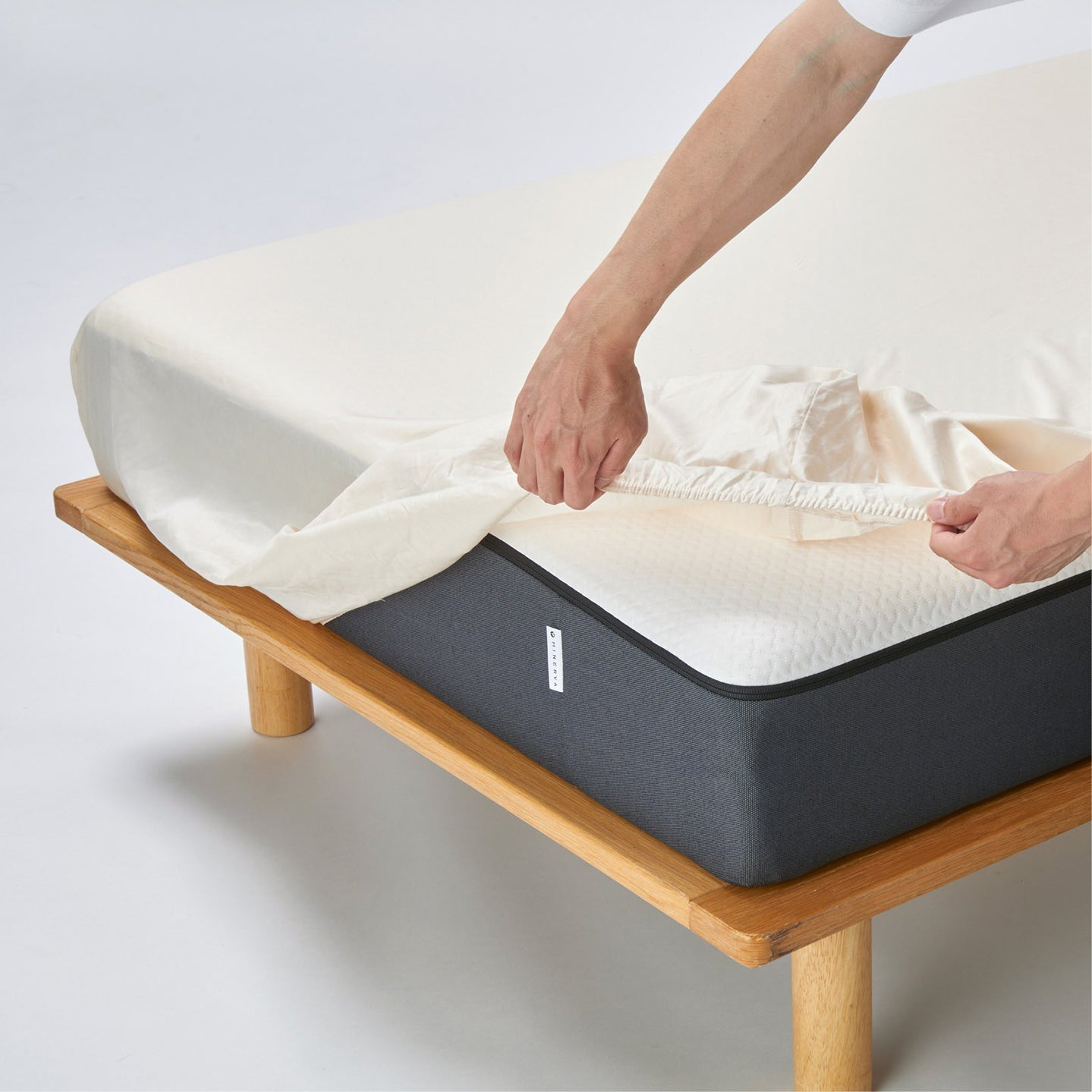 プレミアムコットンボックスシーツ – ミネルヴァスリープ