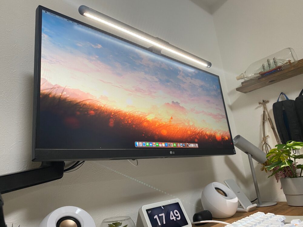 Quntis ”ScreenLinear Glow Plus” レビュー｜コスパ重視派は必見