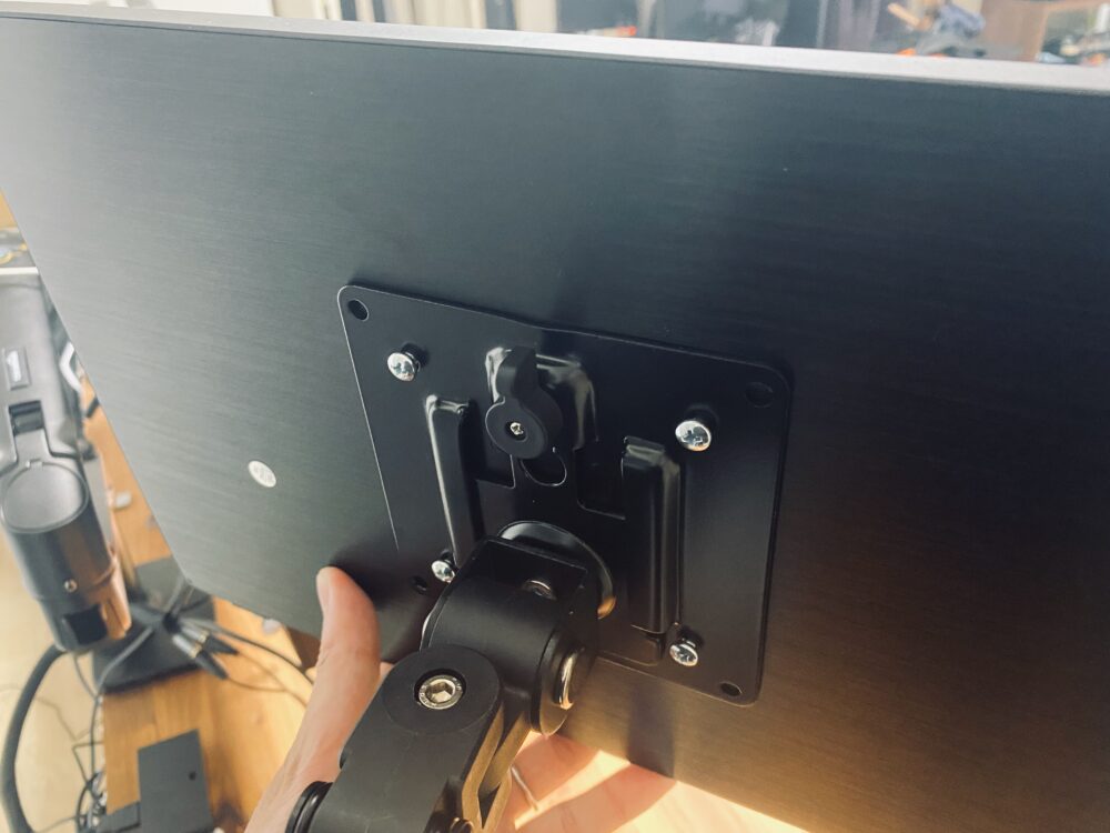 工匠藤井 モニターアーム】安いモニターアームでどこまで満足できる