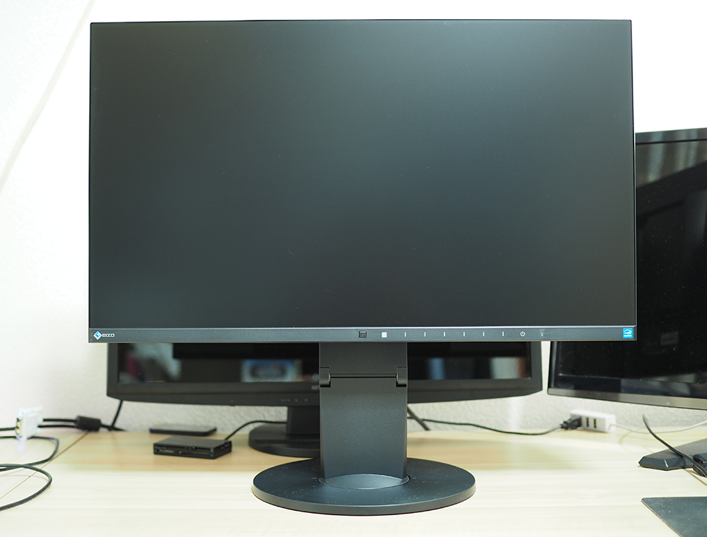 EIZO FlexScan EV2450-BKR」 レビュー 新しいモニター買いました