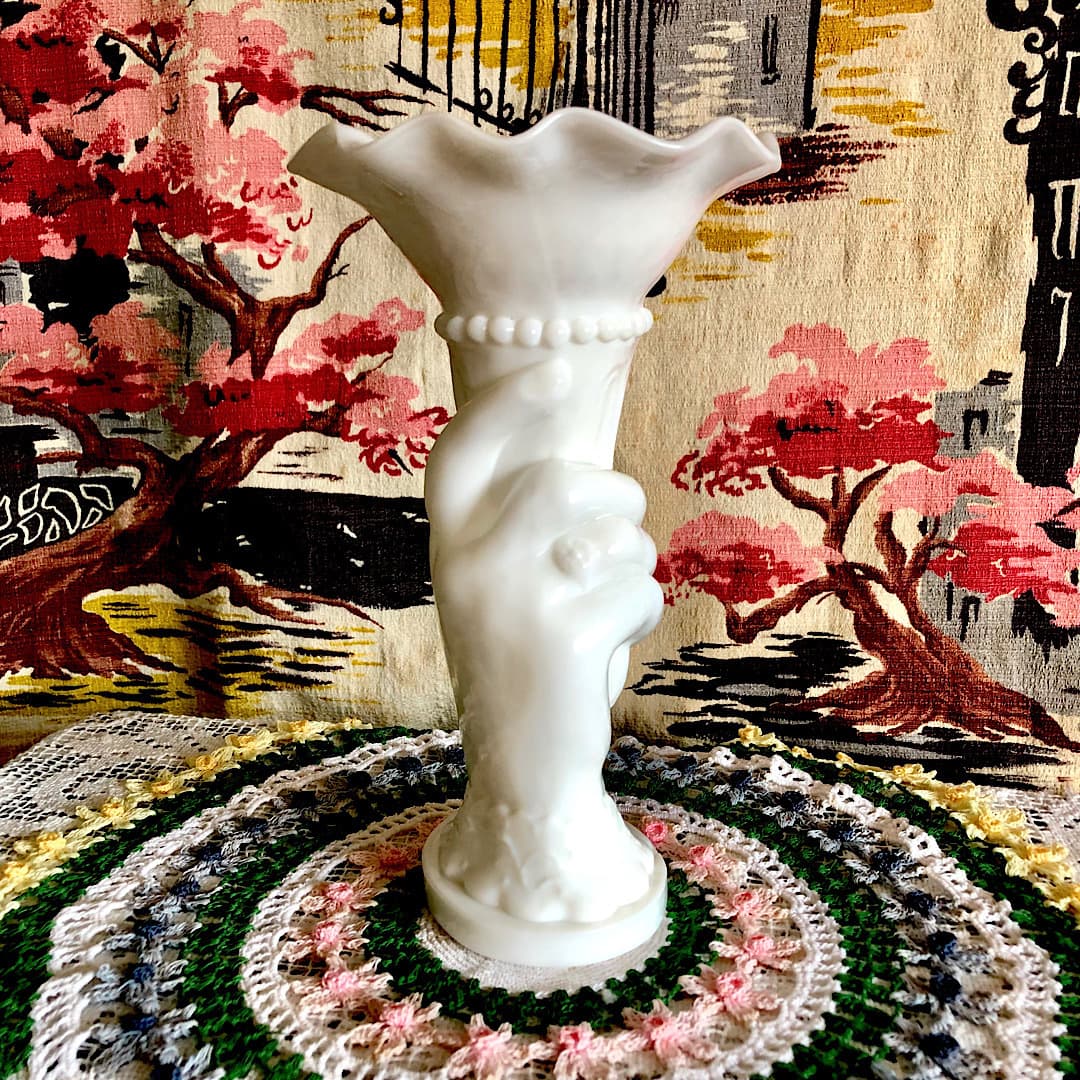 ハンドベースWESTMORELANDミルクガラス