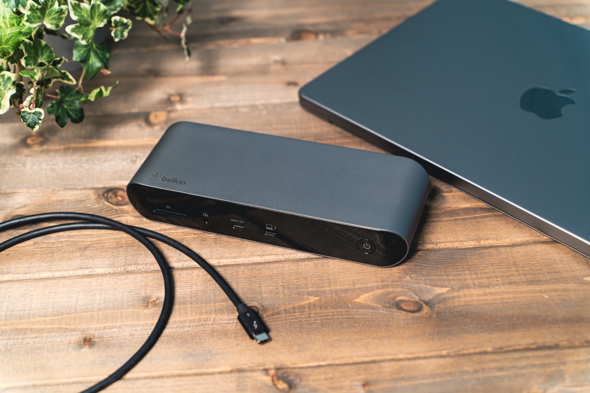 Belkin CONNECT Pro 12-in-1 Thunderbolt 4 Dock レビュー：M1 Pro