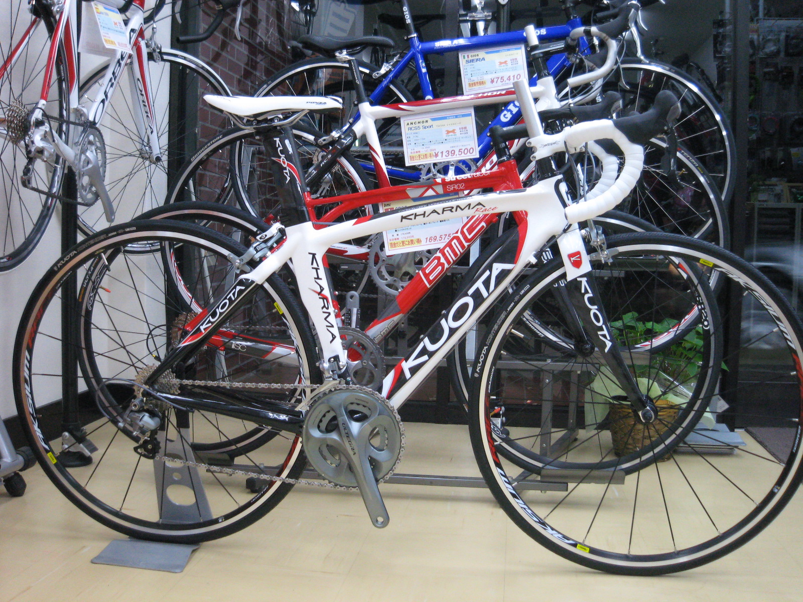 KUOTA KHARMAの2011年モデルが入荷しました | 自転車のことなら