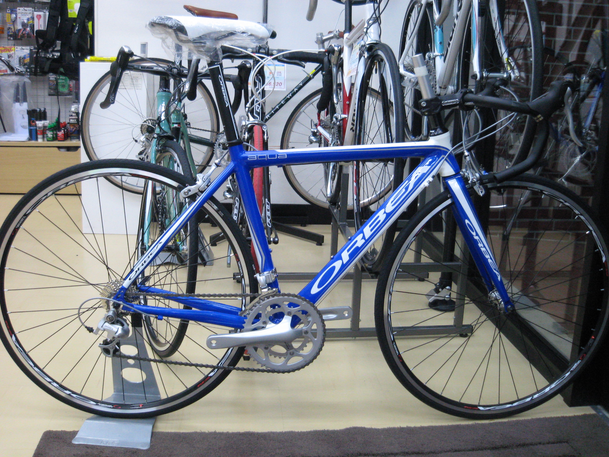オルベア アクア2010年モデルの完成車が入荷しました | 自転車のこと