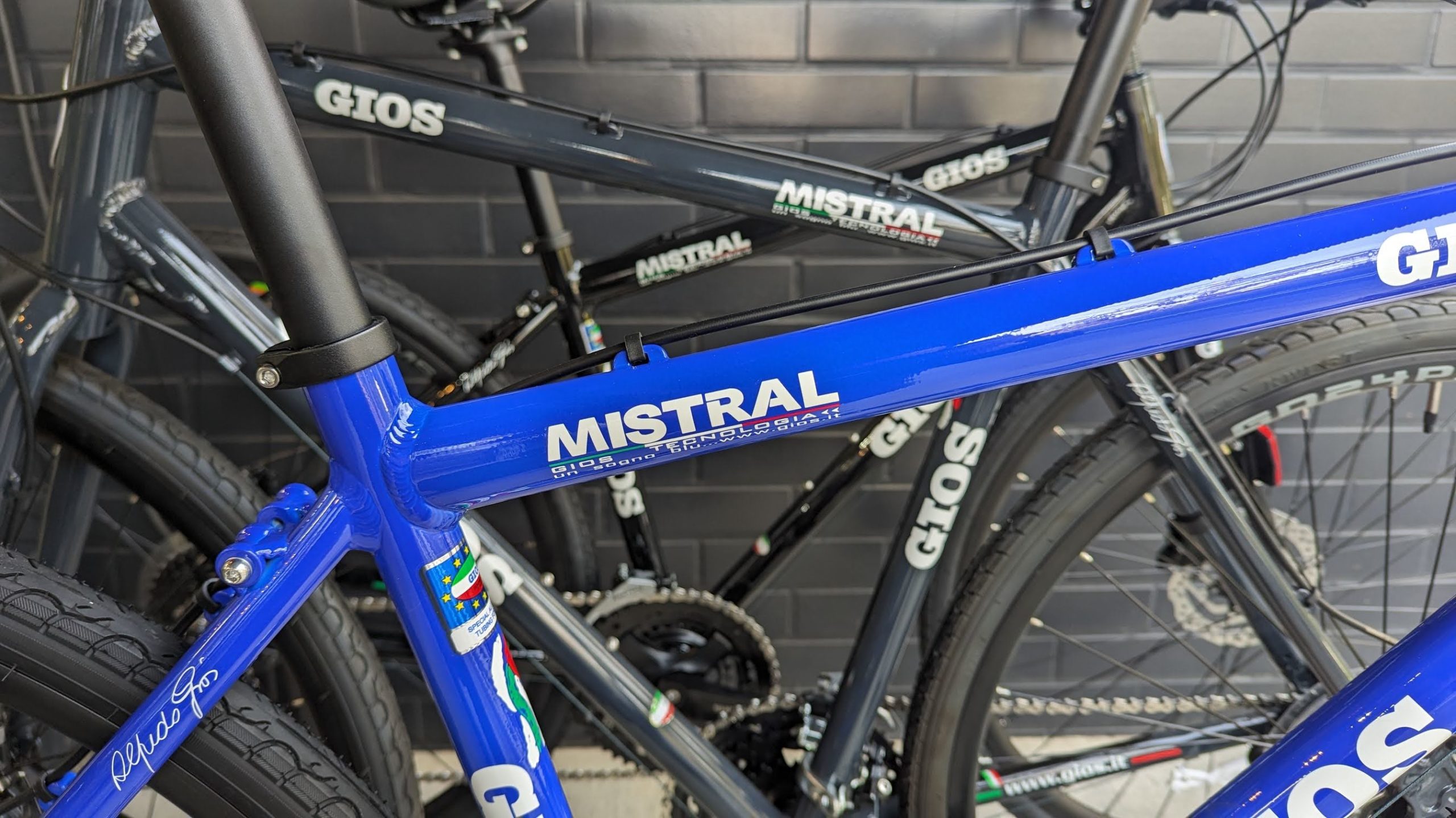 大特価!】GIOS MISTRAL DISC HYDRAULIC【油圧ﾃﾞｨｽｸﾌﾞﾚｰｷ!】 | 自転車の