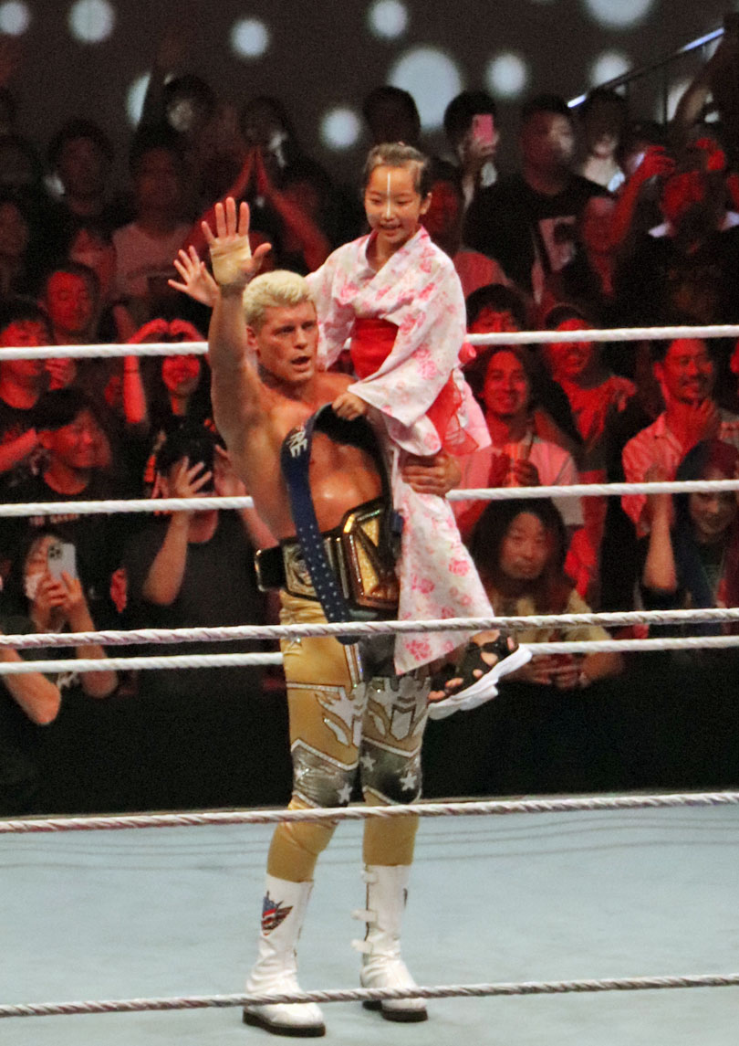 5年ぶりWWE両国 中邑真輔～Cody-AJまで多人数+長時間サービス – 週刊