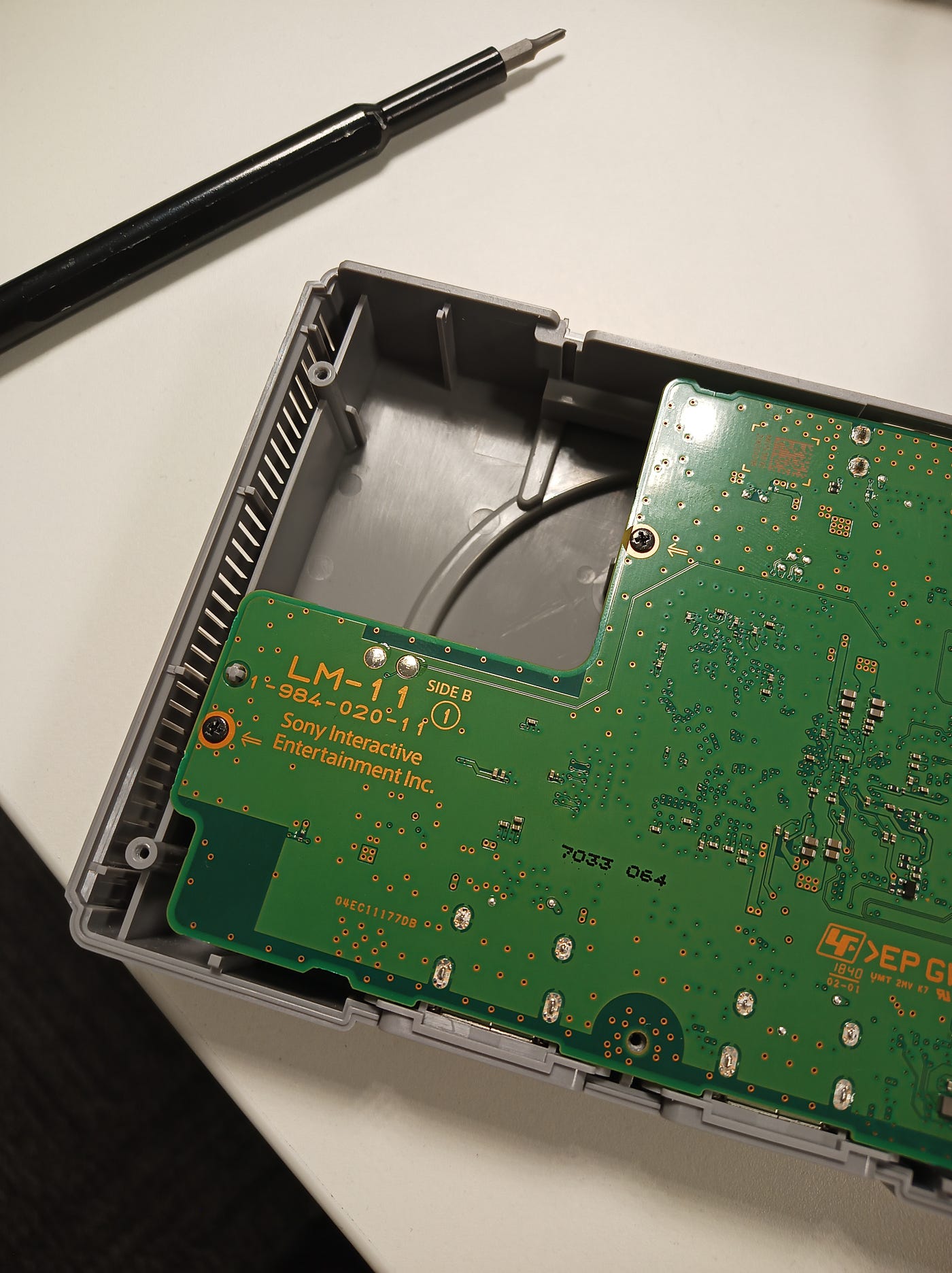 Dead PS classic USB ports: A problem which should never have