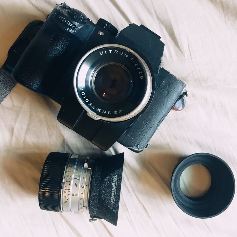 Rollei 40mm f/2.8 HFT Sonnar LTM — Rollei 35s under digitization