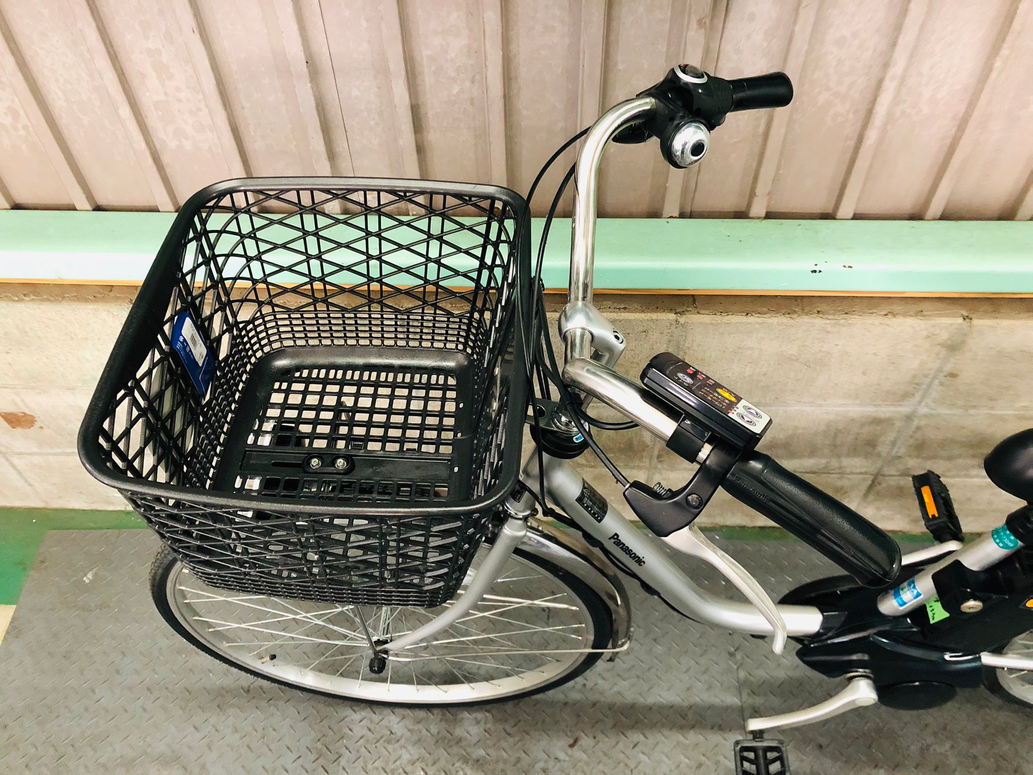 Panasonic 電動アシスト自転車 シルバー Panasonic 電動アシスト自転車