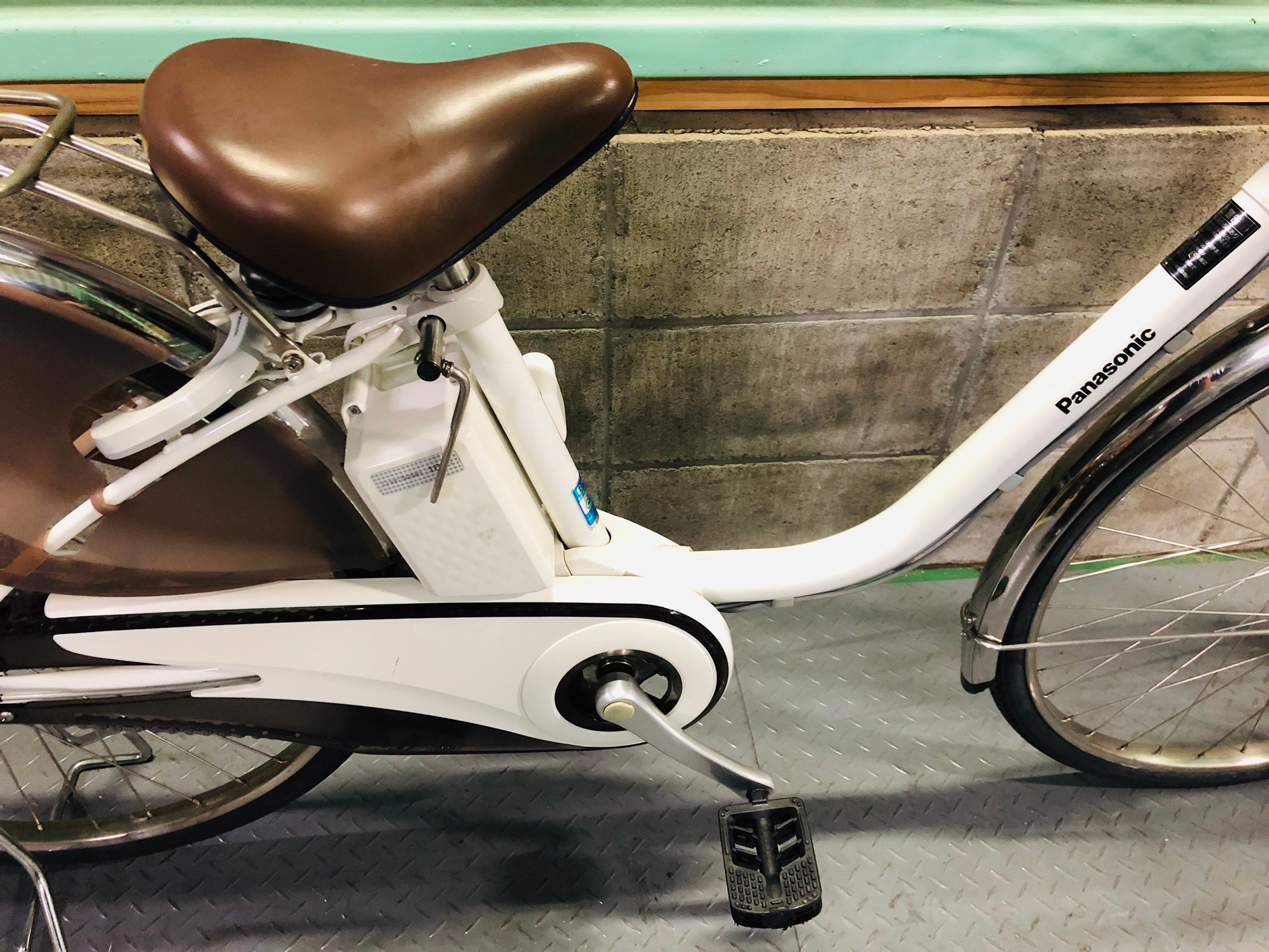 SOLD OUT】電動自転車 パナソニック 最新デジタル 26インチ 白 16Ah