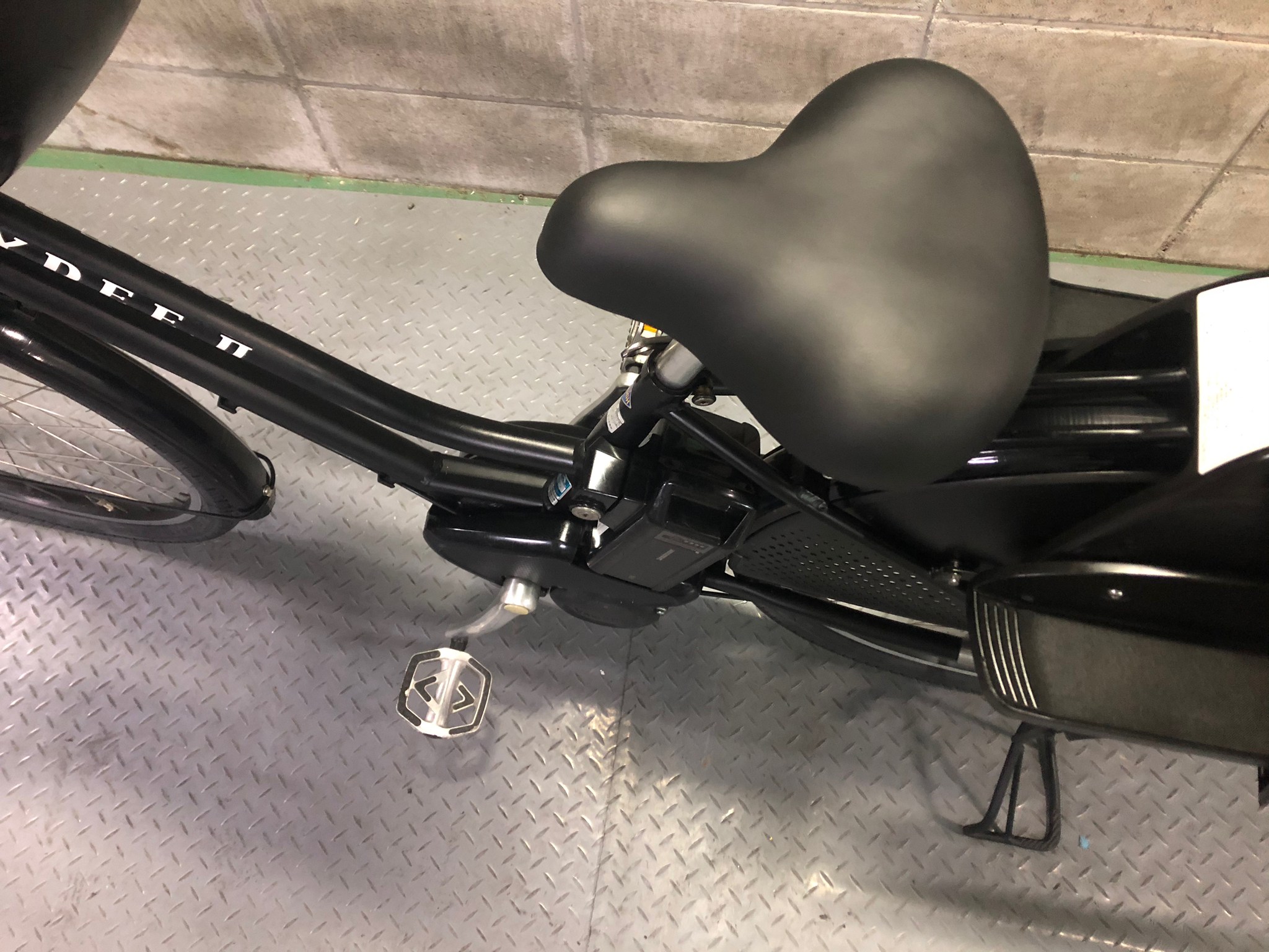 SOLD OUT】電動自転車 HYDEE.Ⅱ 3人乗り適合 26インチ 8.7Ah マット