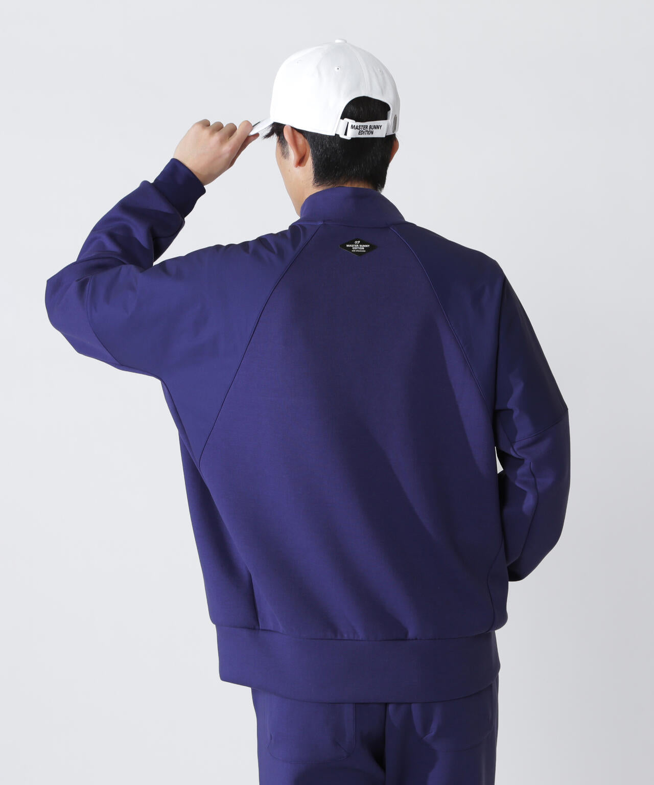 TRダンボールジップアップブルゾン | MASTER BUNNY EDITION（マスター