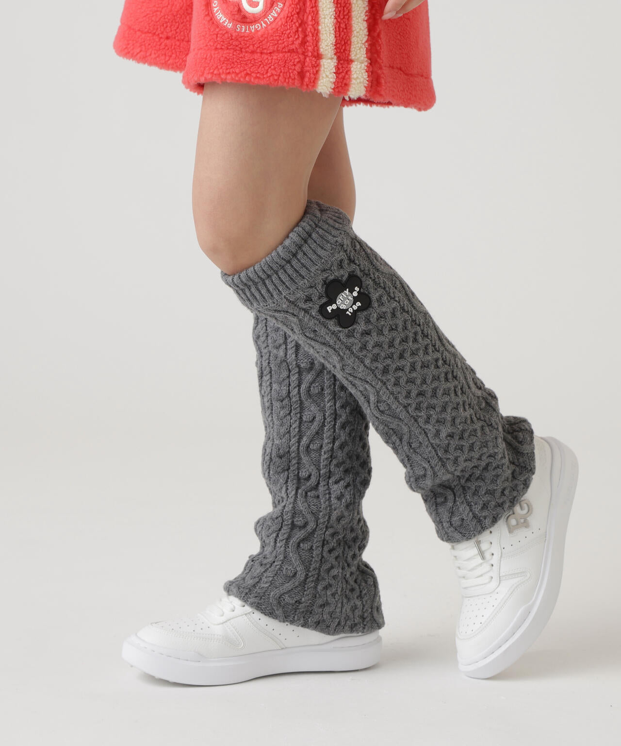 フラワーワッペンアラン編みニットレッグウォーマー (LADIES) | PEARLY