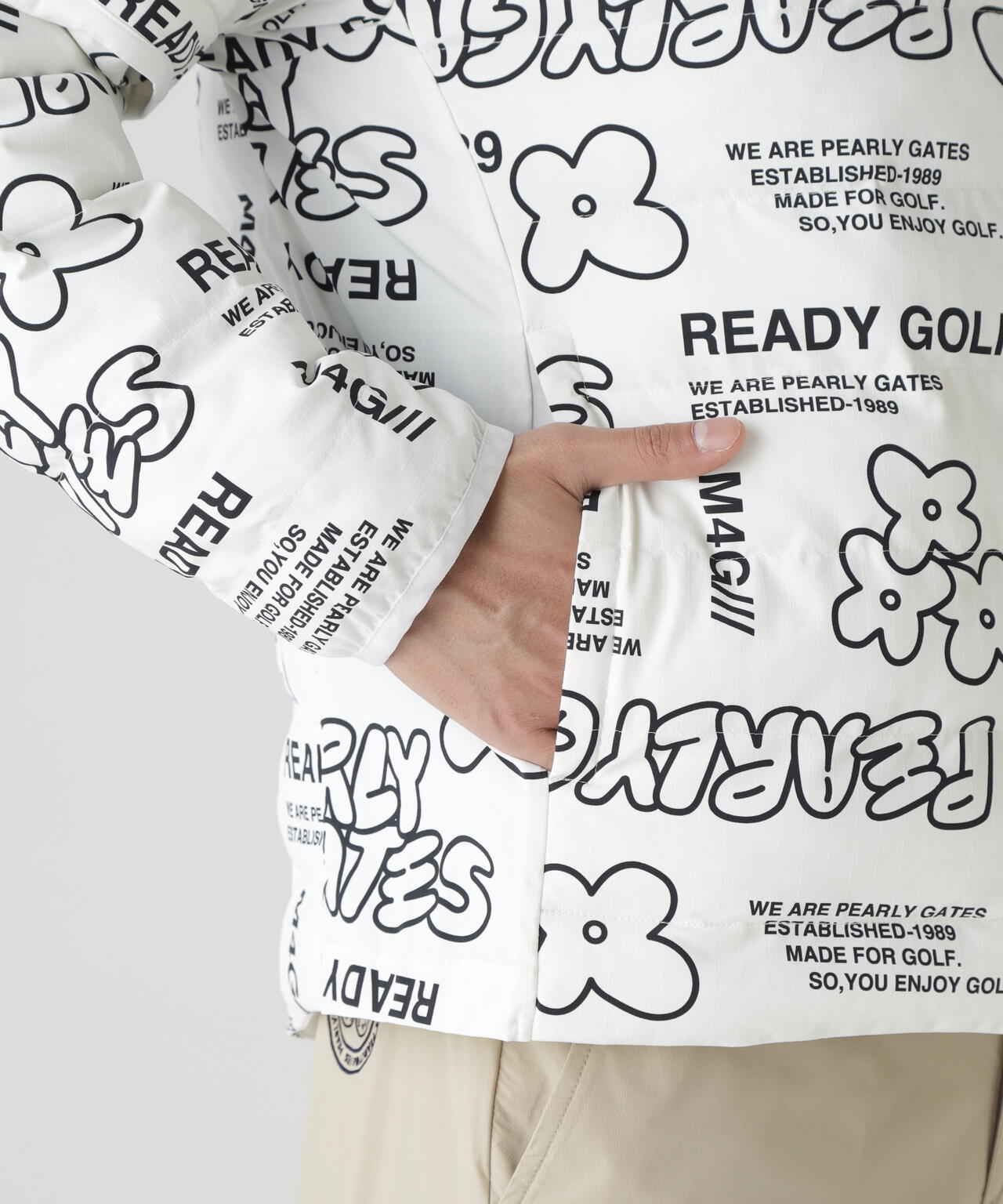 NyストレッチBIGリップストップ中綿2WAYスニードジャック ＜ロゴ×花柄