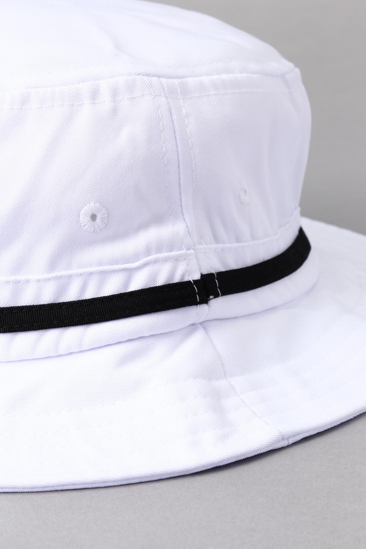 Public Drip】Pスクリプト アップリケ バケットハット | Awesome Golf