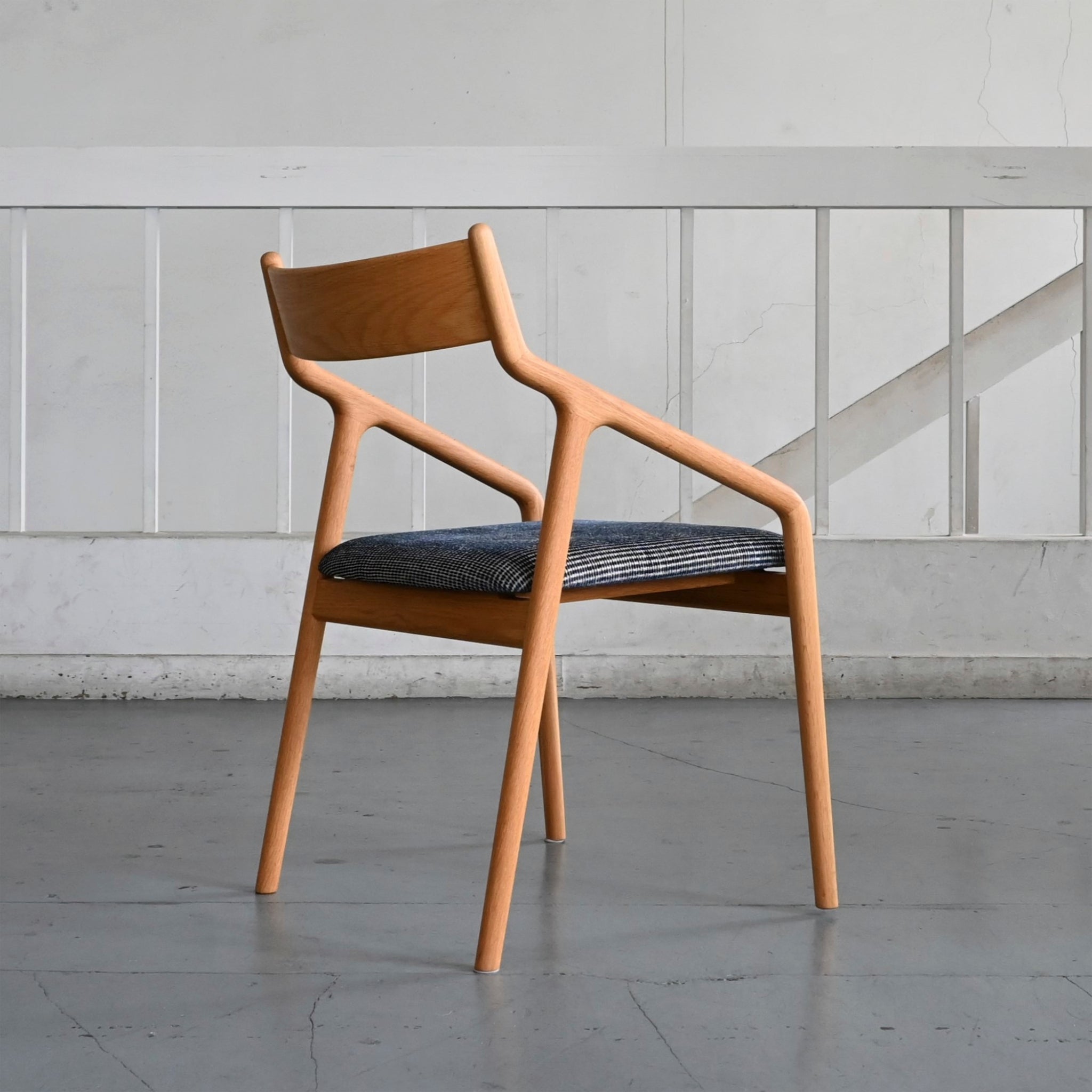 pepeside_backangle.jpg?v=