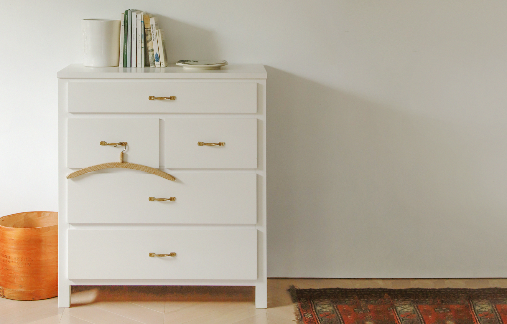 お気に入りのチェストにいつもの服を - MOMO NATURAL