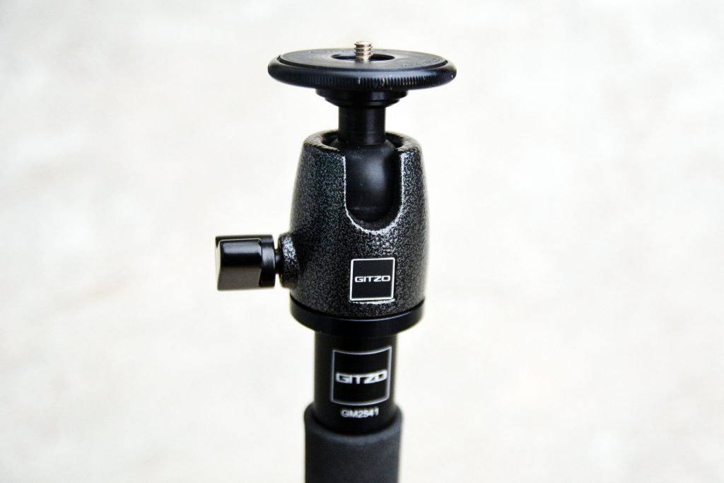 ほれぼれするブランドGITZO(ジッツォ)の雲台と一脚 – 物と音