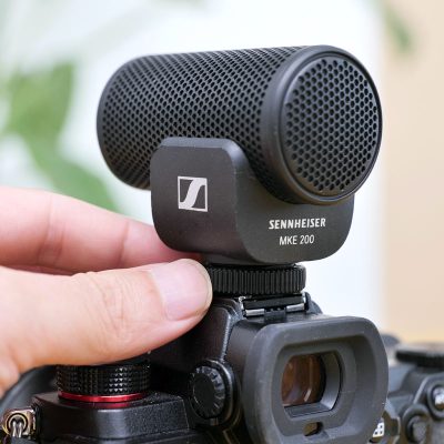 ブイロガーのためのマイク SENNHEISER(ゼンハイザー) MKE 200 レビュー