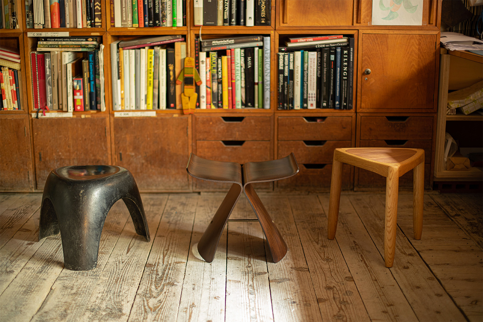 柳宗理のスツールデザイン考（前編）｜モノ・モノ