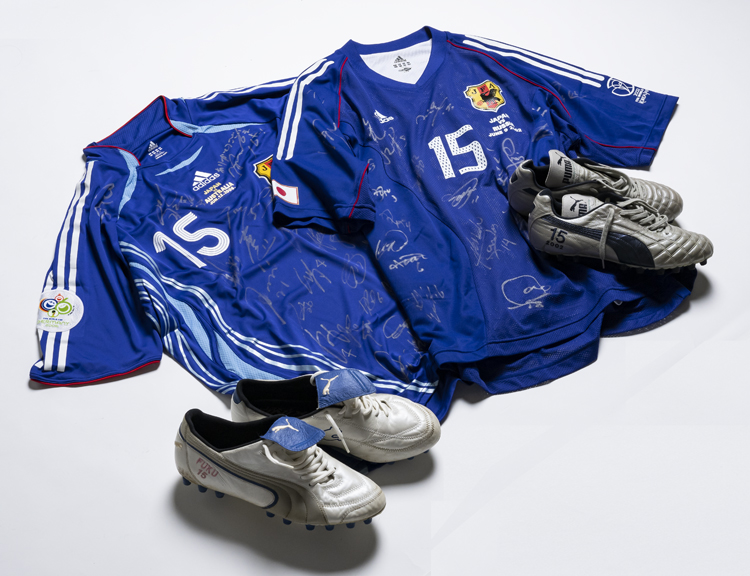 元日本代表・福西崇史があの当時の背番号「15」を大公開！【モノの履歴