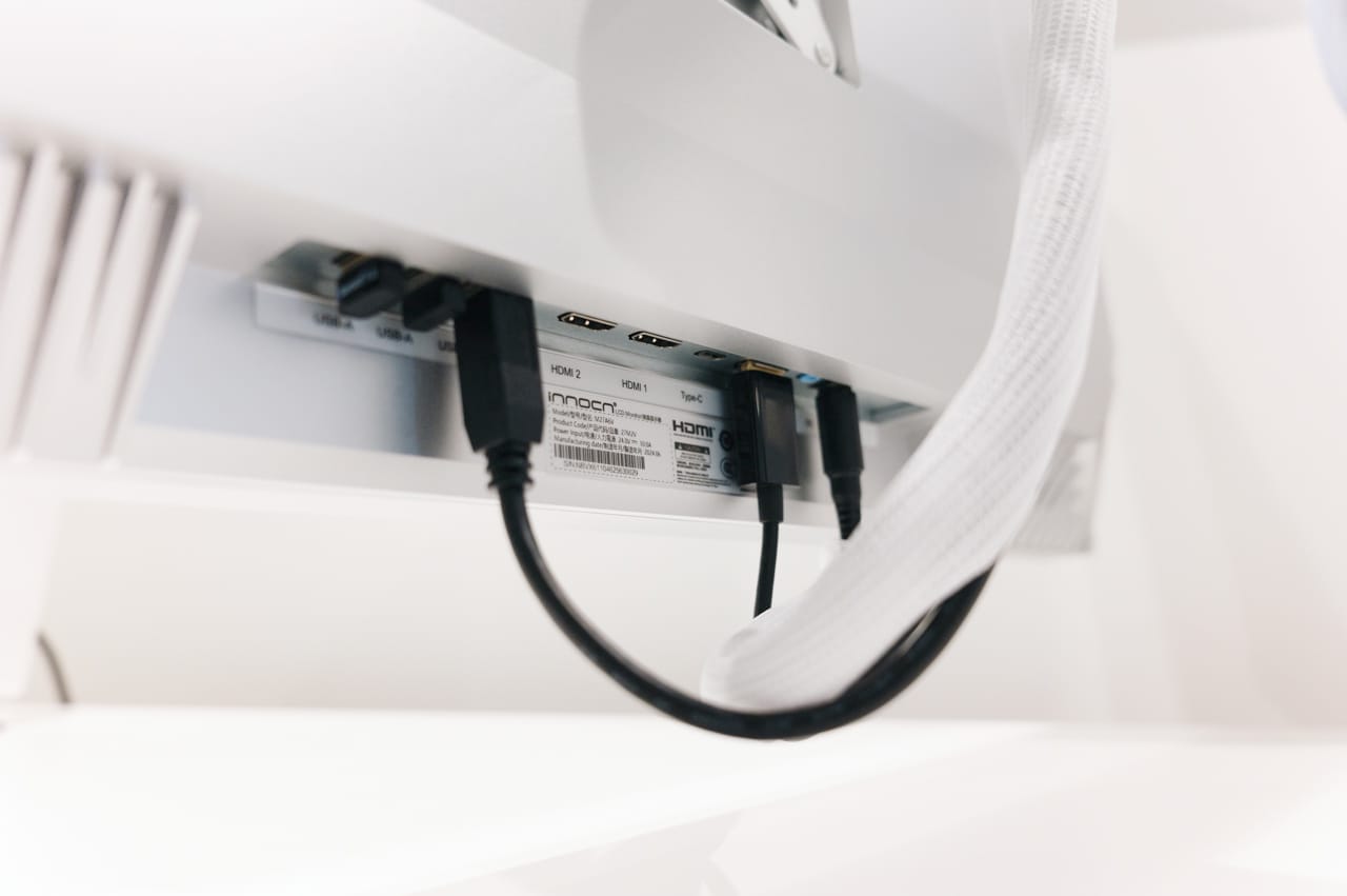 INNOCN 27M2V レビュー／圧倒的な映像美を誇るコスパ最強のMini-LED