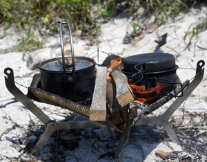 ワイヤフレーム LITE (焚き火台) | MONORAL OUTDOOR - 新しいキャンプ