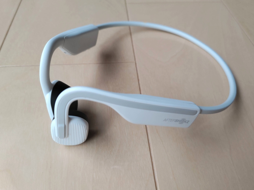 徹底検証】SHOKZ OpenMove 骨伝導ワイヤレスイヤホンのレビュー・評判