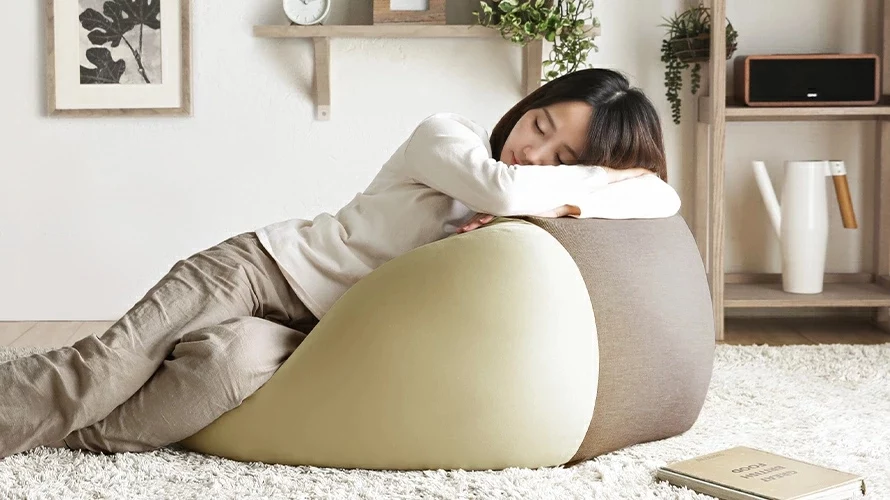 Ttww NEED'K ビーズ レーザー クッション ホワイト系 2個 Ttww NEED'K