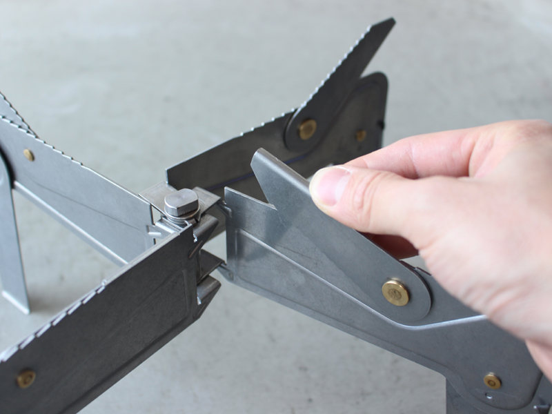 PRIMUSから超手軽なグリルスタンド出ました！ – moderate