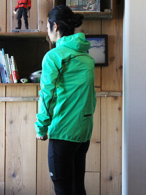 THE NORTH FACE FL Flight Trail Jacket で快適に走りましょう