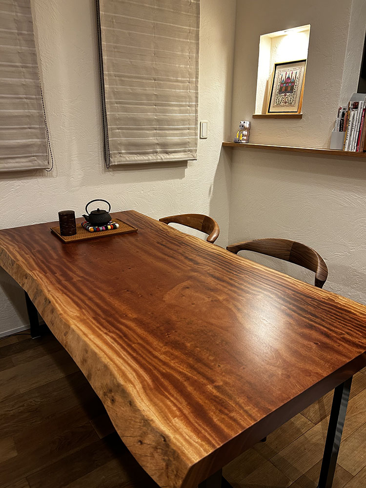 ダイニングテーブルxチェア・ベンチxマホガニー【福岡県】シンガポール