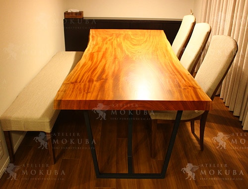 ダイニングテーブルxケヤキ【東京都文京区 個人住宅】モダンな空間にも