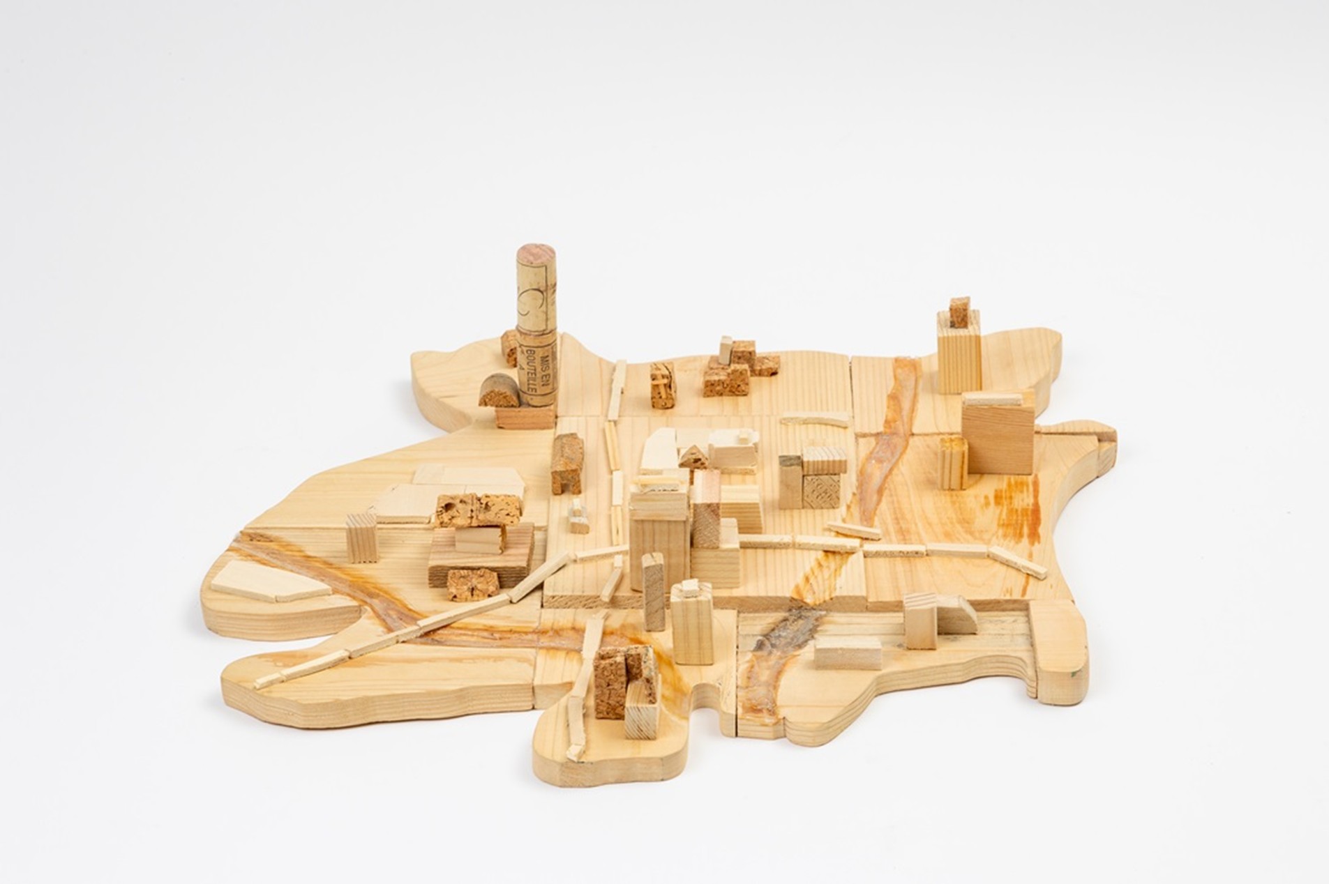 第10回多摩産材木工・工作コンクール受賞作品・入選作品を紹介します