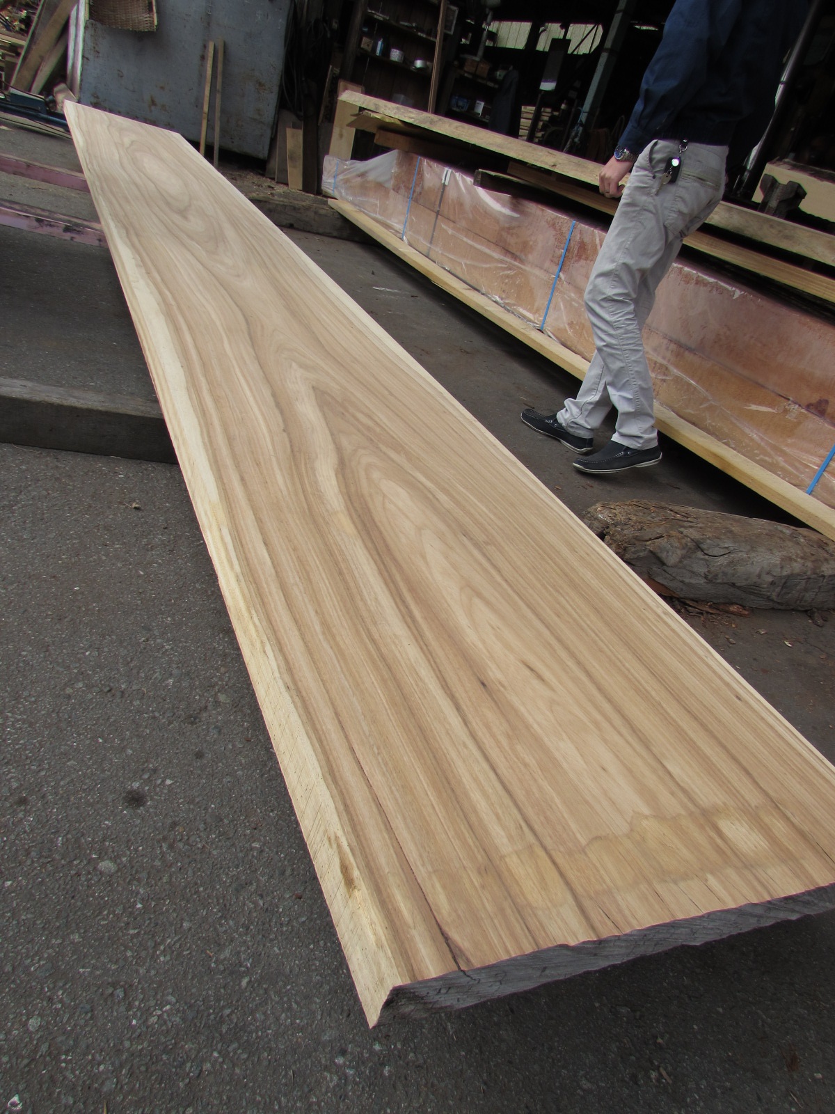 エコップ 飲食店L字カウンター用天板 | 一枚板 お取り引き実績 | 一枚