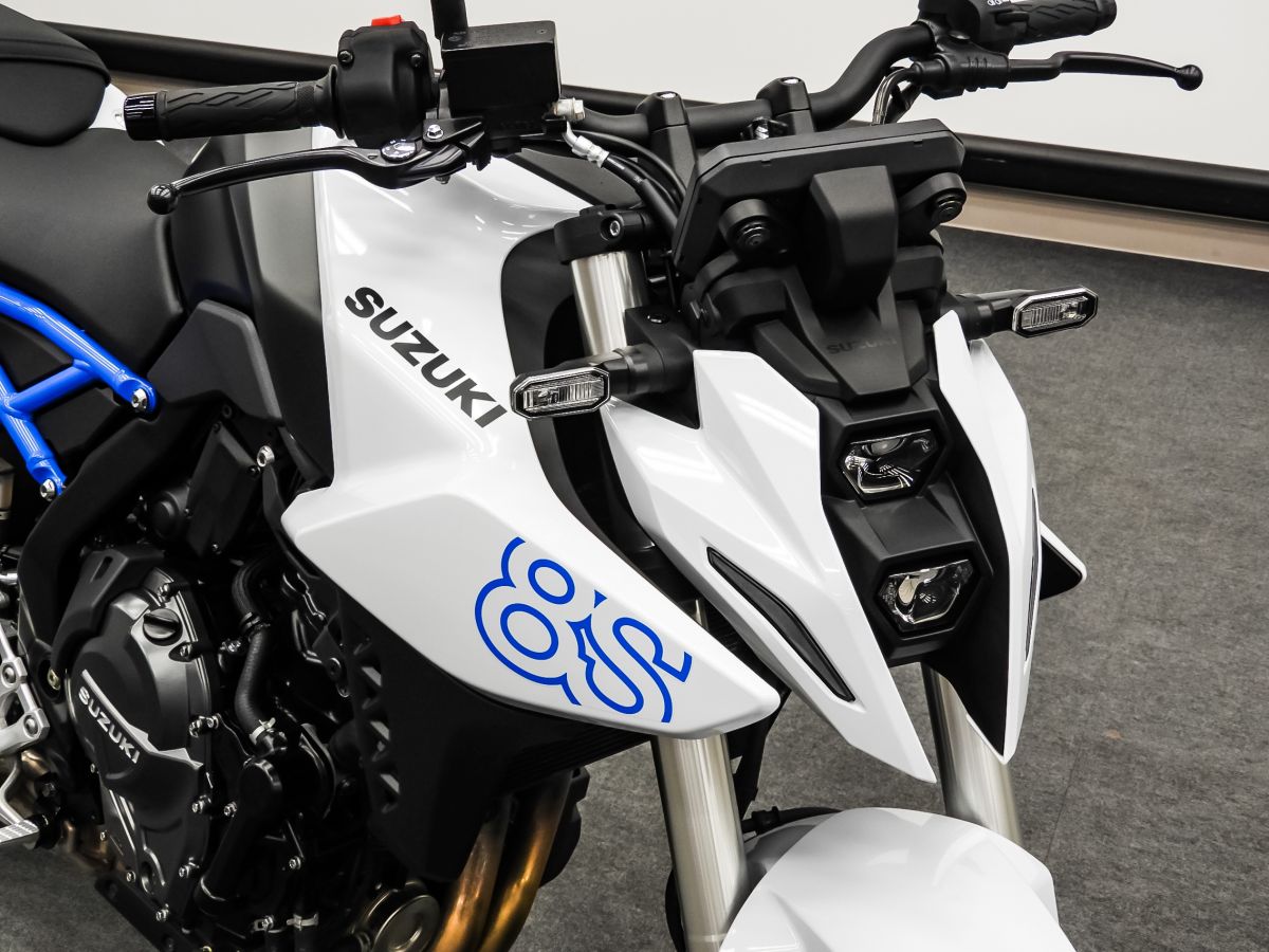 トレンドを作るバイクデザイナーに聞く！新しい時代への挑戦 (スズキ