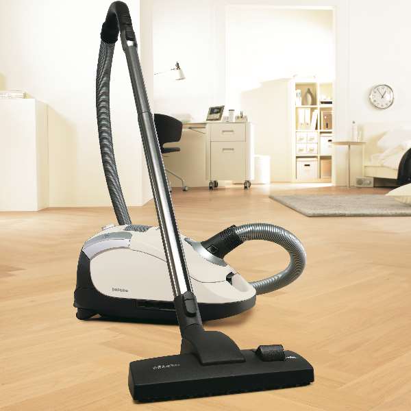 Miele Compact C1 Pure Suction - More Than Vacuums