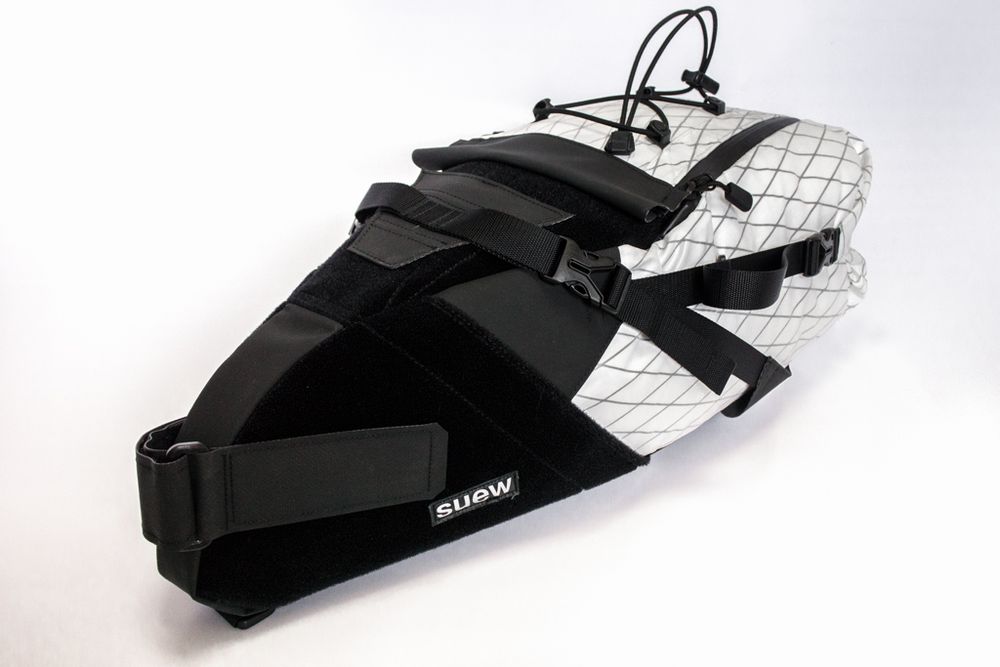 大型サドルバッグ】わずか198gのsuewの超軽量サドルバッグ(シート