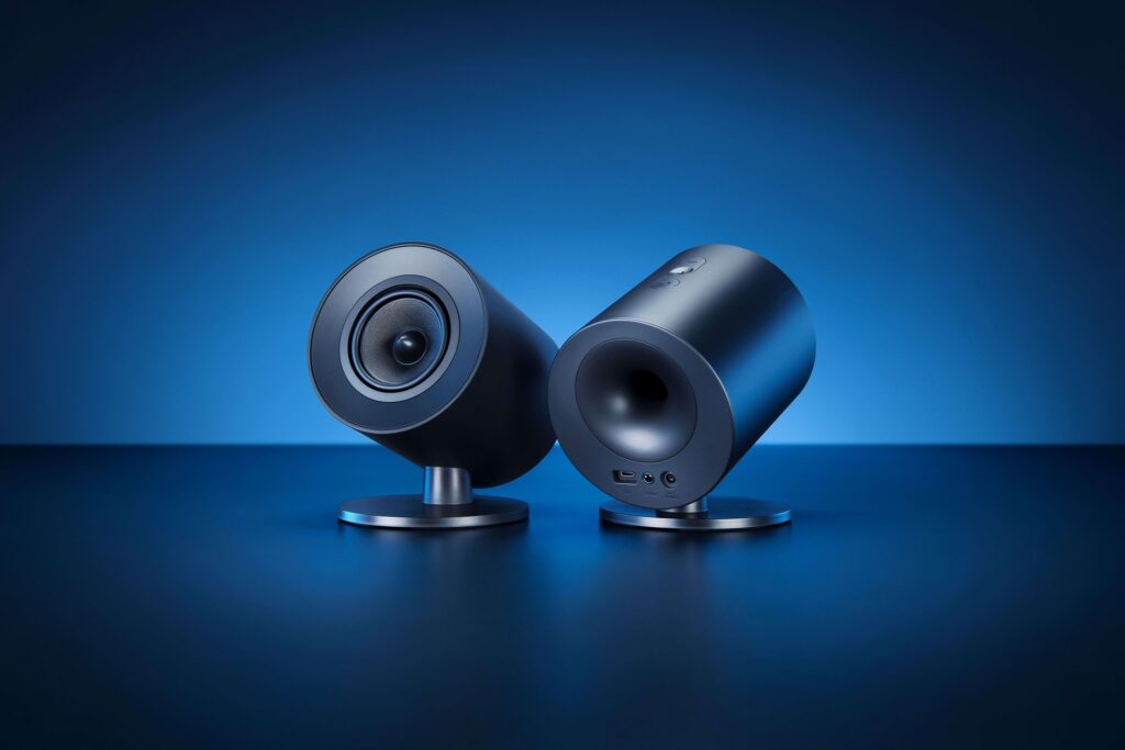 Razer＞ 音と光で空間を彩り、エンターテイメントの質を ワンランク