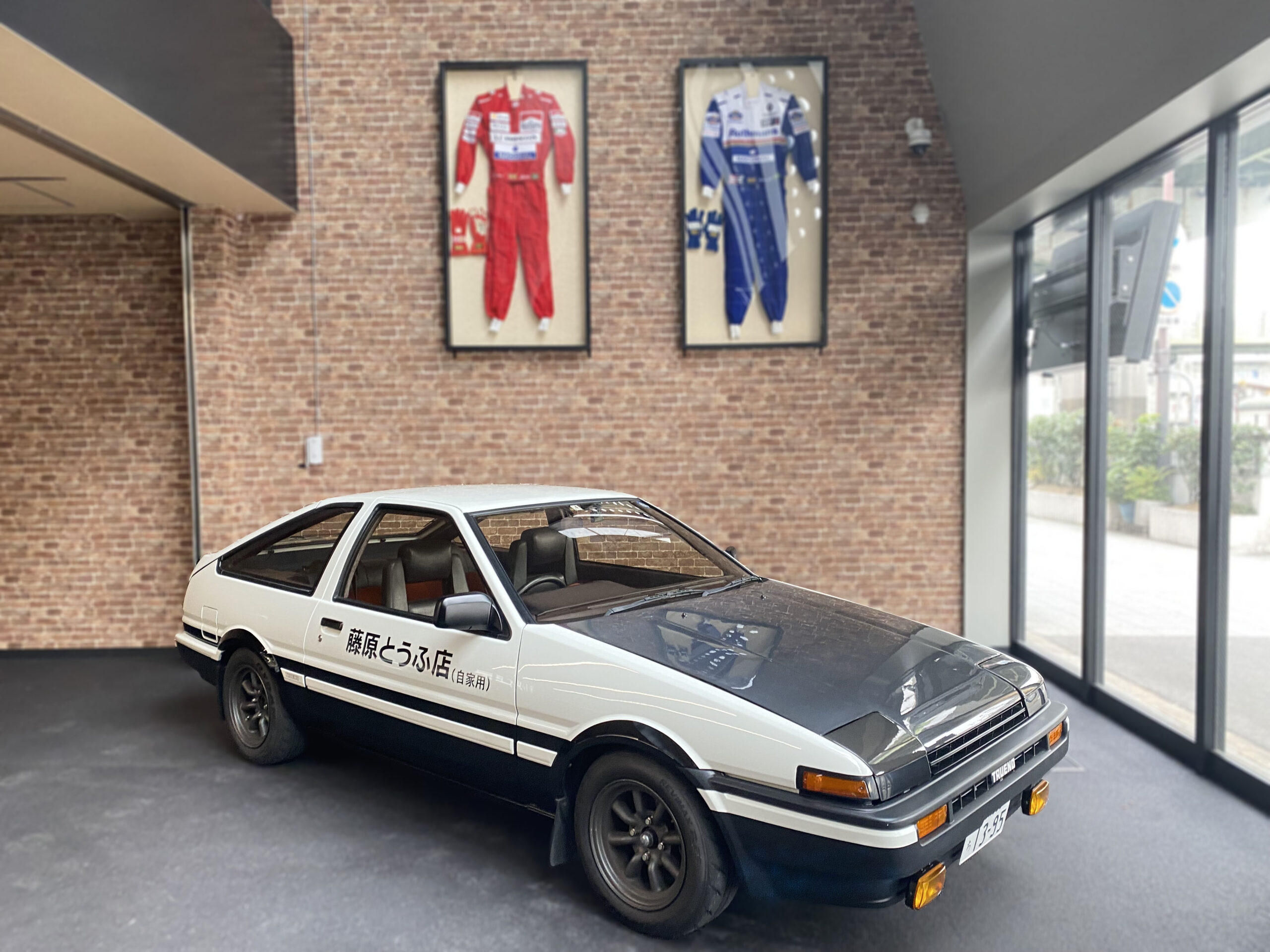 MR．HIROのハチロクの秘密…⁉ - MR.HIROレンタカー - スポーツカー