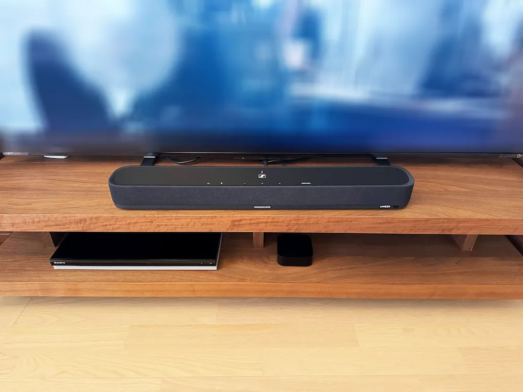 ゼンハイザー AMBEO Soundbar Miniレビュー】想像を超える没入感。小型