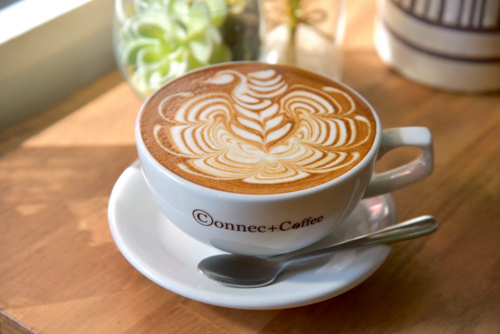 Connect Coffee｜世界的なラテアートの名手が描く、カップ1杯の芸術