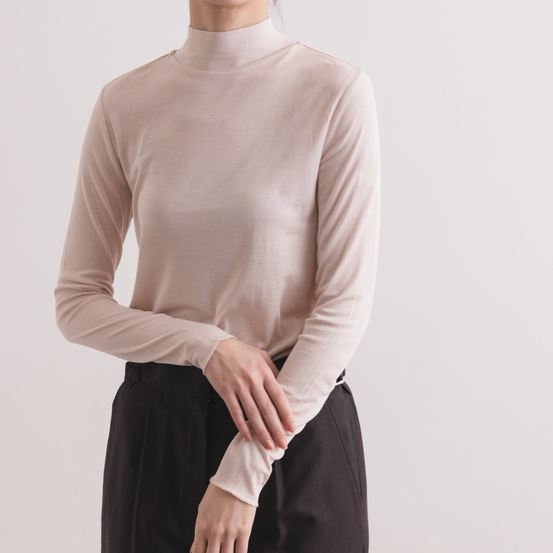 シルク100%ハイネックカットソー, エクリュ／タートルネック