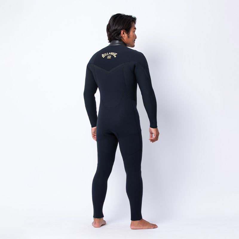 冬用セミドライウェットスーツ在庫情報 - ムラサキスポーツ湘南鵠沼店