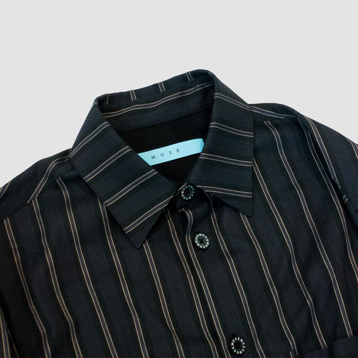 MUZE TURQUOISE LABEL - VILOFT® STRIPE SH(BLACK)ミューズ ストライプ