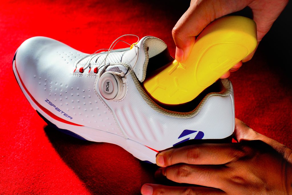 プレゼント】軽い! 滑らない! 歩きやすい! ブリヂストンの高機能