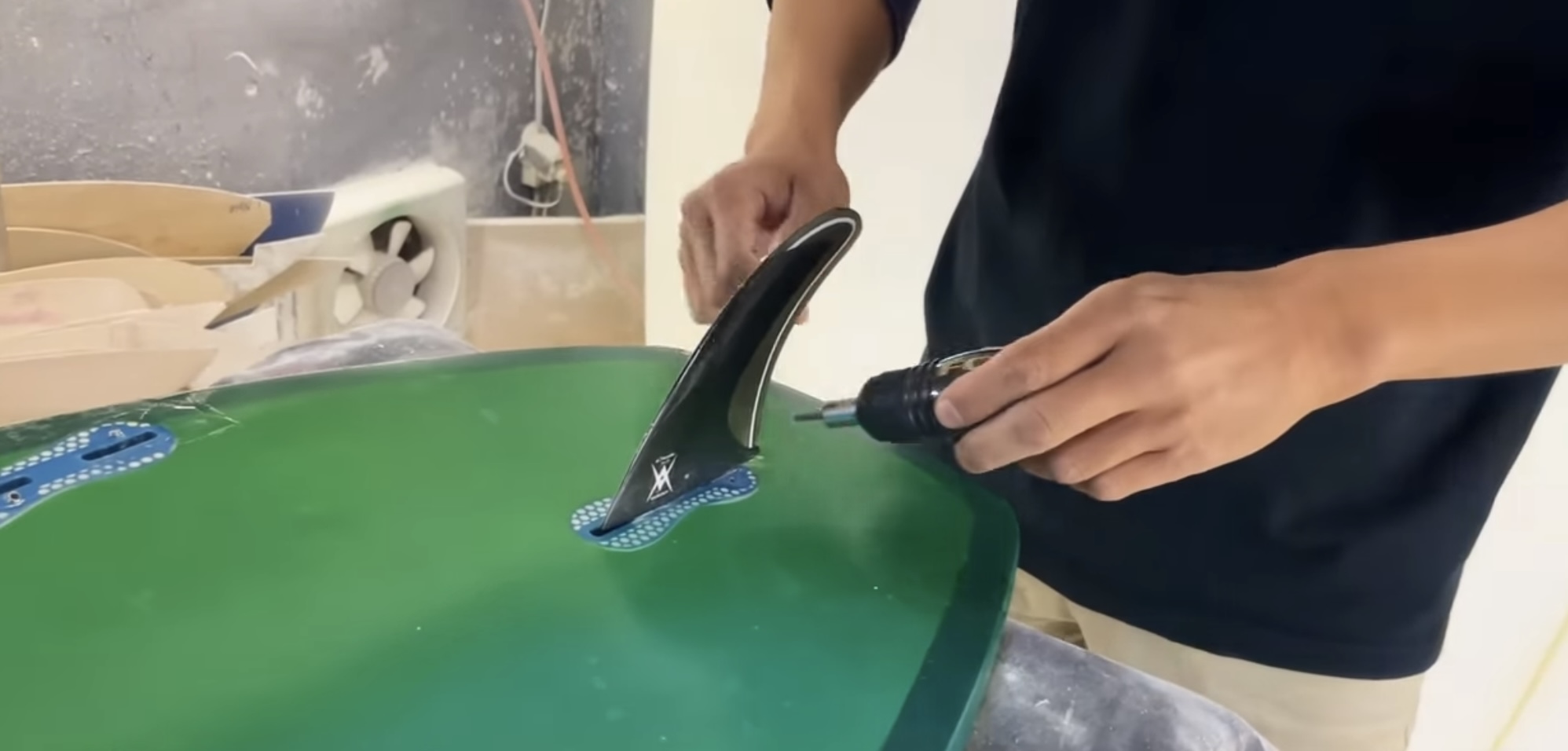 千葉】サーフボードリペア専門店に聞く！サーフボード業界裏話【リペア