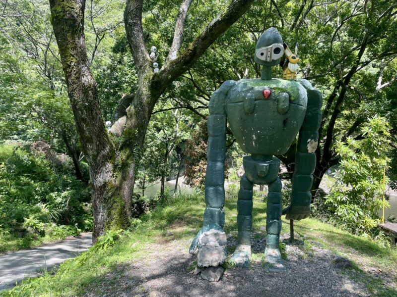 ジブリ·ロボット兵のオブジェ(延岡市)】ジブリ好き必見！無料の穴場