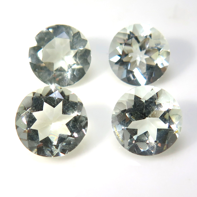 グリーンアメジスト（プラシオライト）非加熱 ブラジル産 天然石ルース